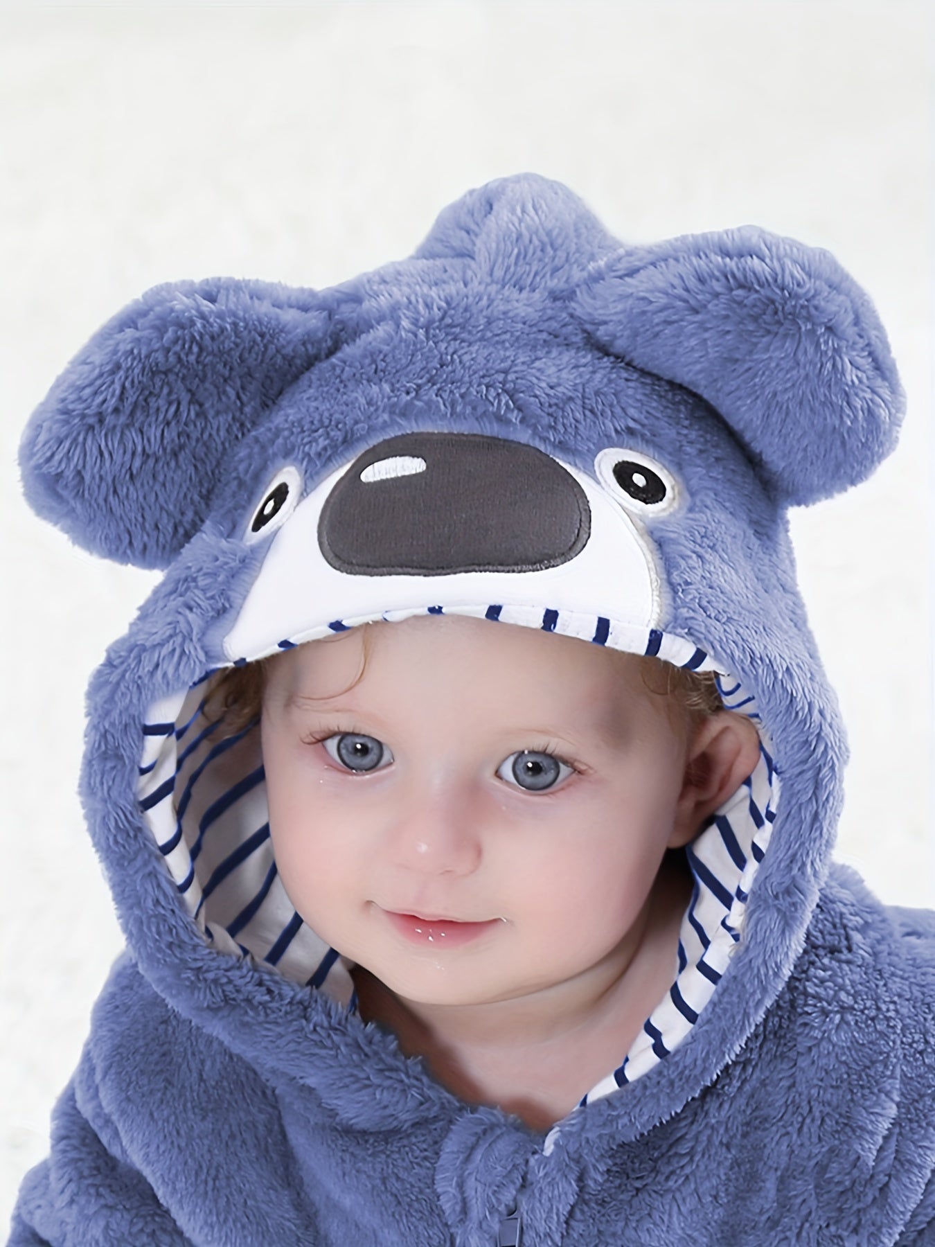 Plush Bear Hooded Romper for Infants