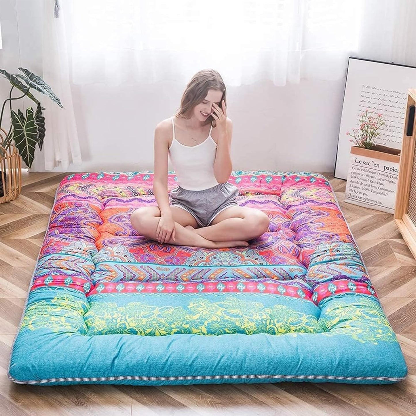 Foldable Japanese Futon Mattress with Memory Foam Support