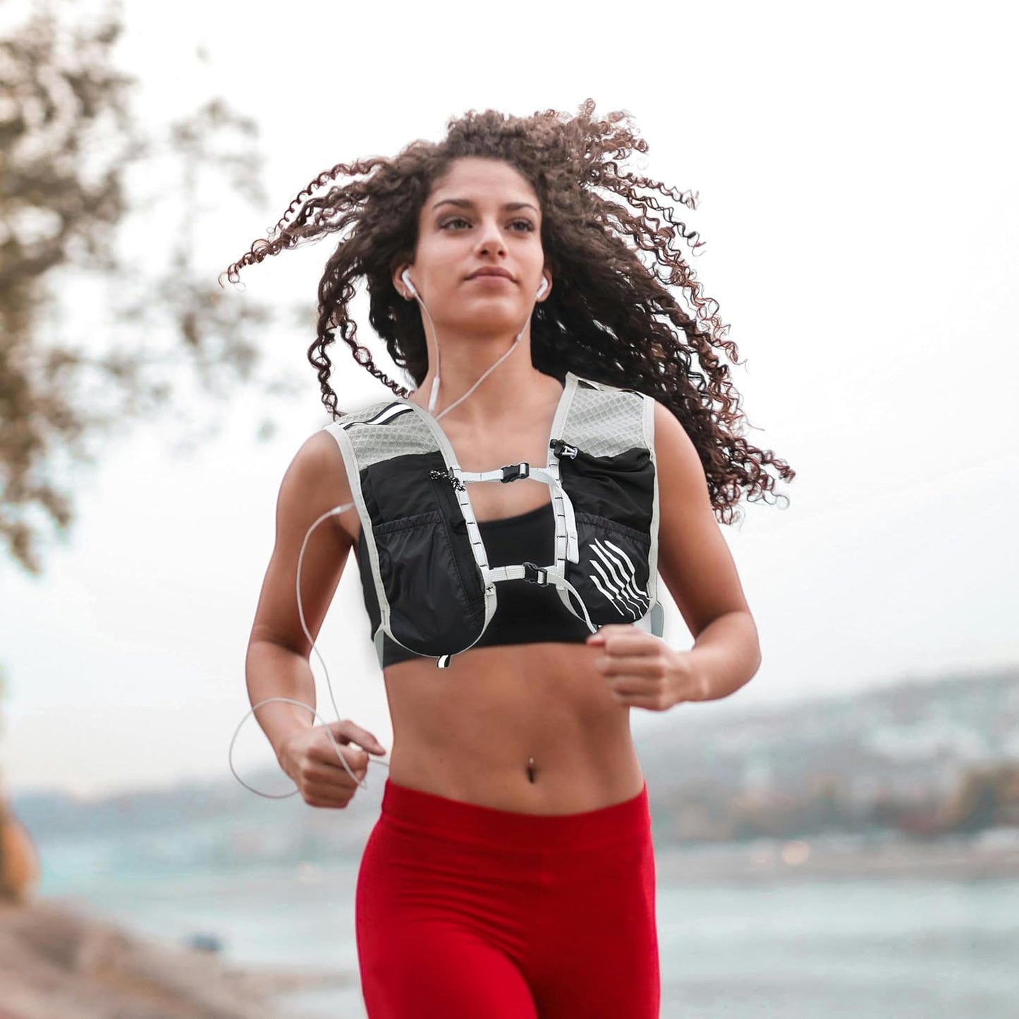 Ultra-Light Hydration Running Vest with 2L Bladder
