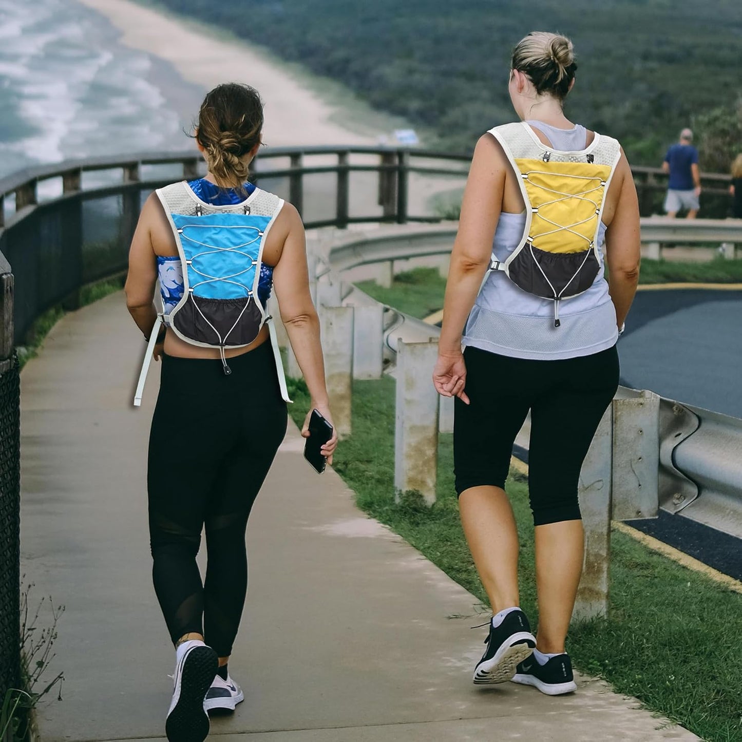 Ultra-Light Hydration Running Vest with 2L Bladder