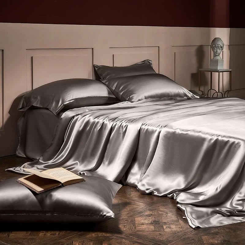 Pure Mulberry Silk Bedding Set - 25 Momme Luxury 4 Piece