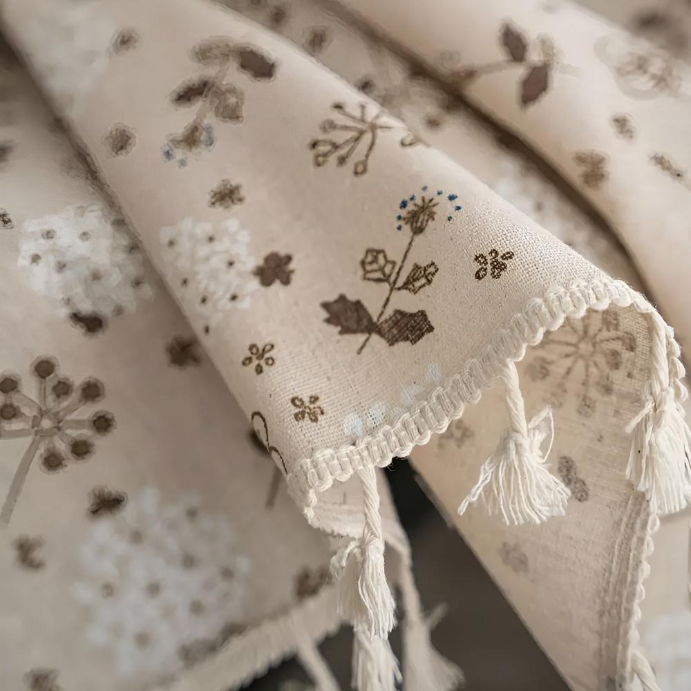 Beige Bohemian Floral Tassel Tablecloth