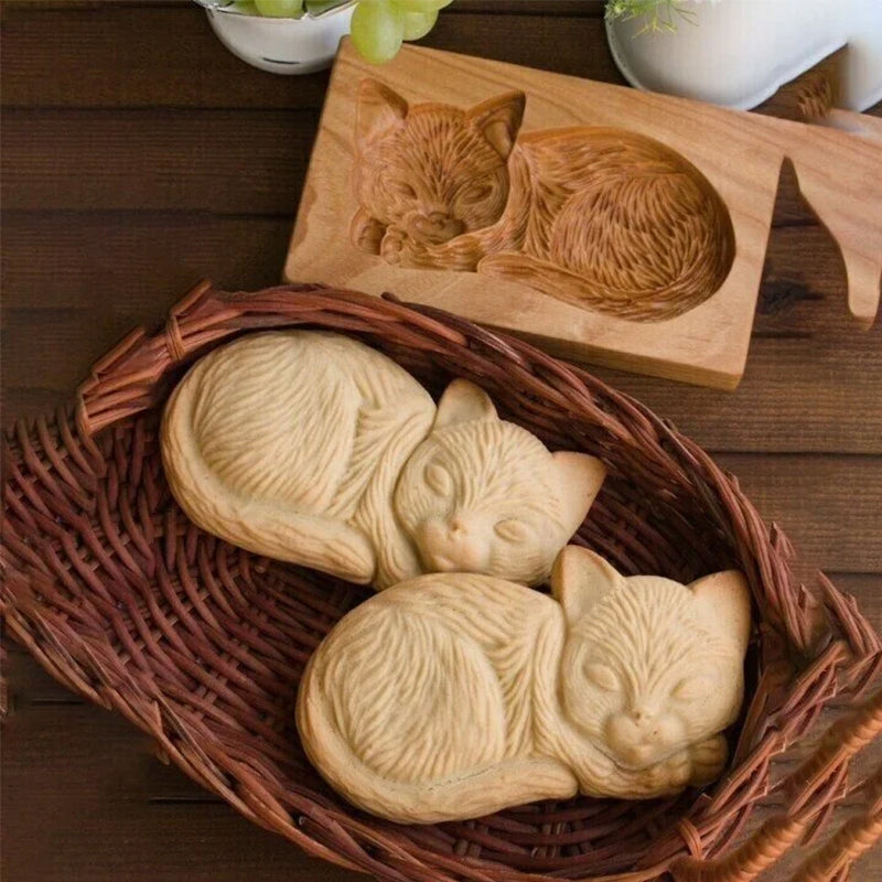Wooden Cookie Cutter for Gingerbread and Pastries - Non-Stick Beech Wood Design