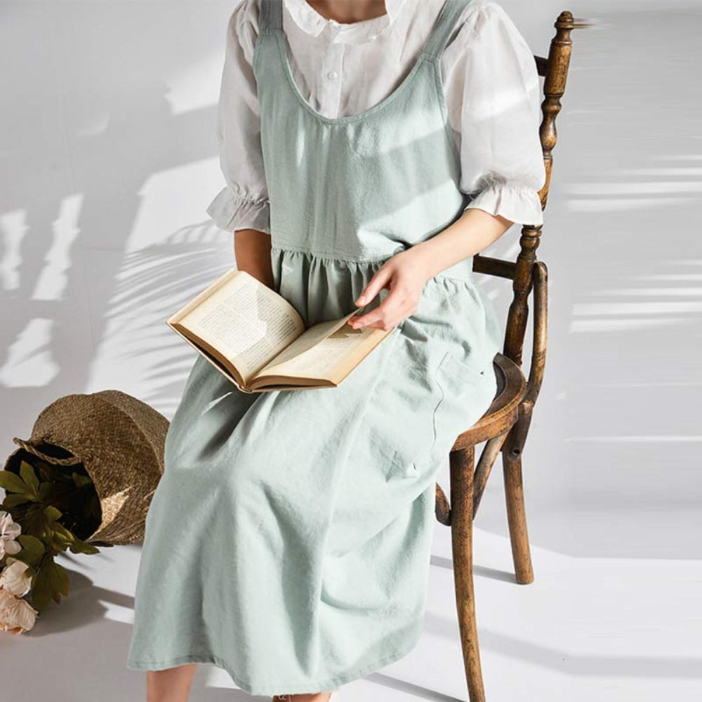 Cross-Back Cotton Apron with Pockets