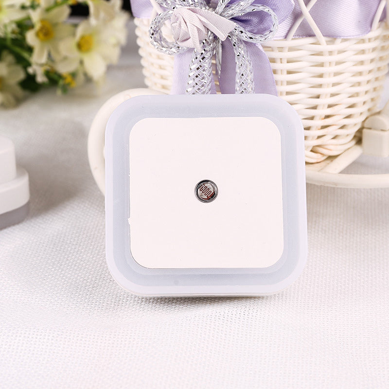 Light-Sensitive LED Night Light with Auto On/Off
