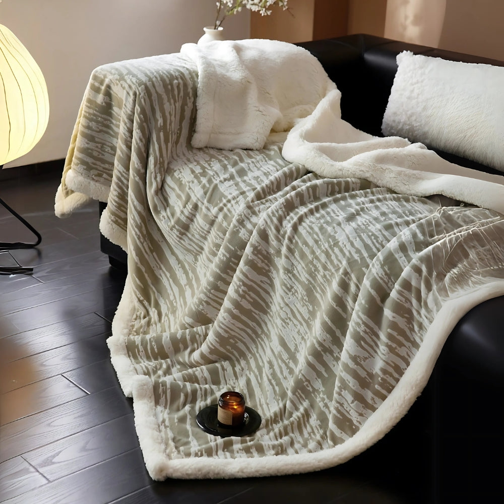 Bark-Inspired Berber Fleece Snuggle Blanket
