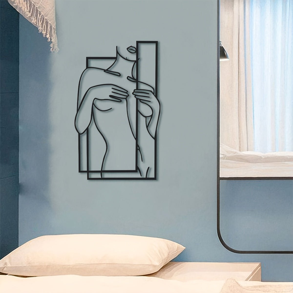 Minimalist Metal Wall Art - Elegant Woman Silhouette in Black