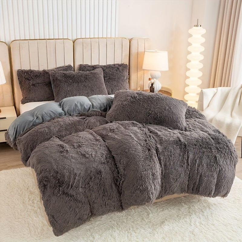 Ultra Soft Plush Duvet Cover Set with Zipper Closure