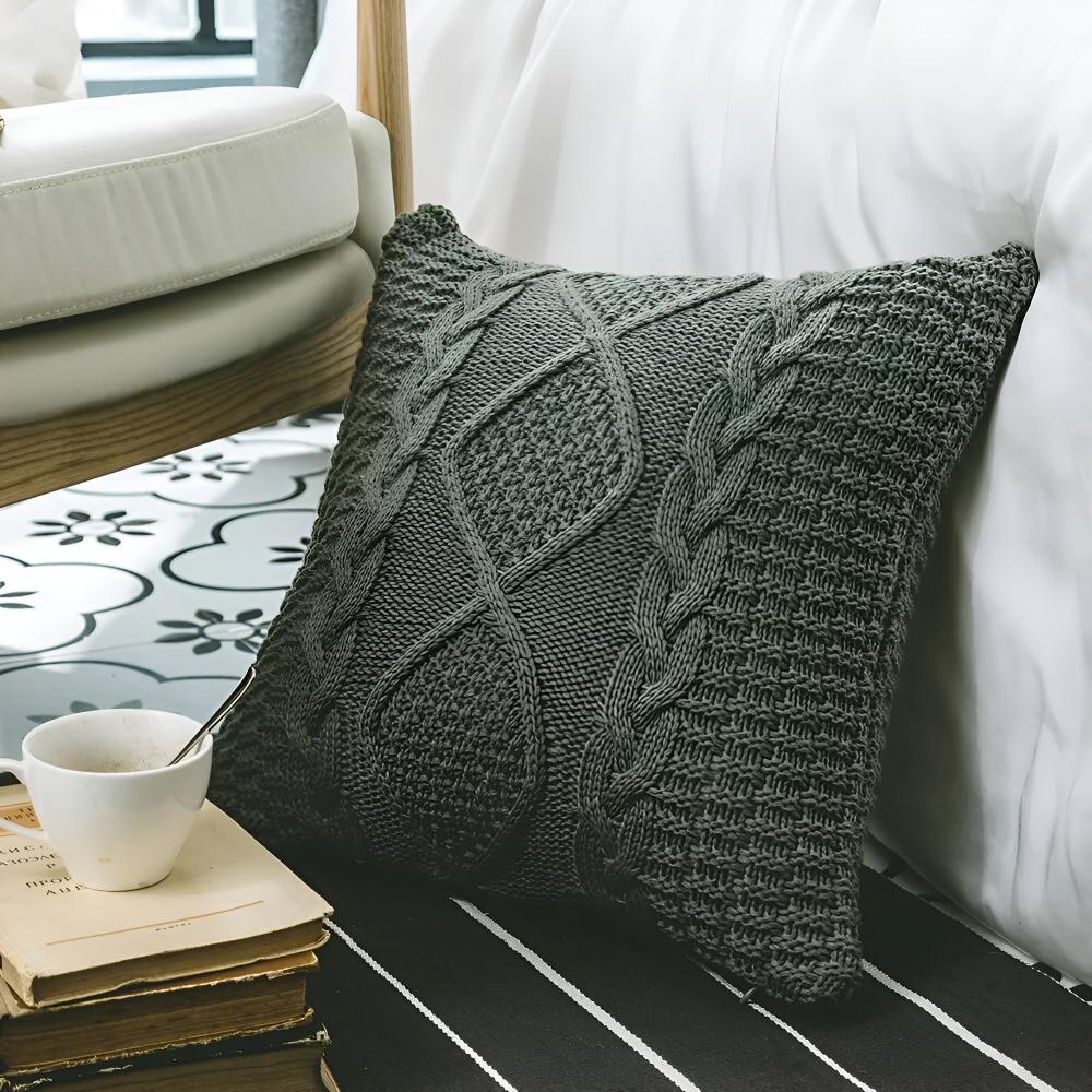 Braided Knitted Acrylic Cotton Cushion Cover