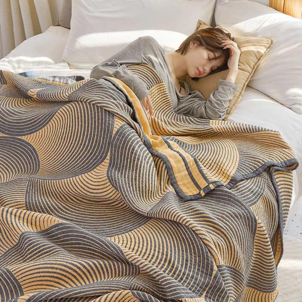 Reversible 4-Layer Muslin Cotton Blanket
