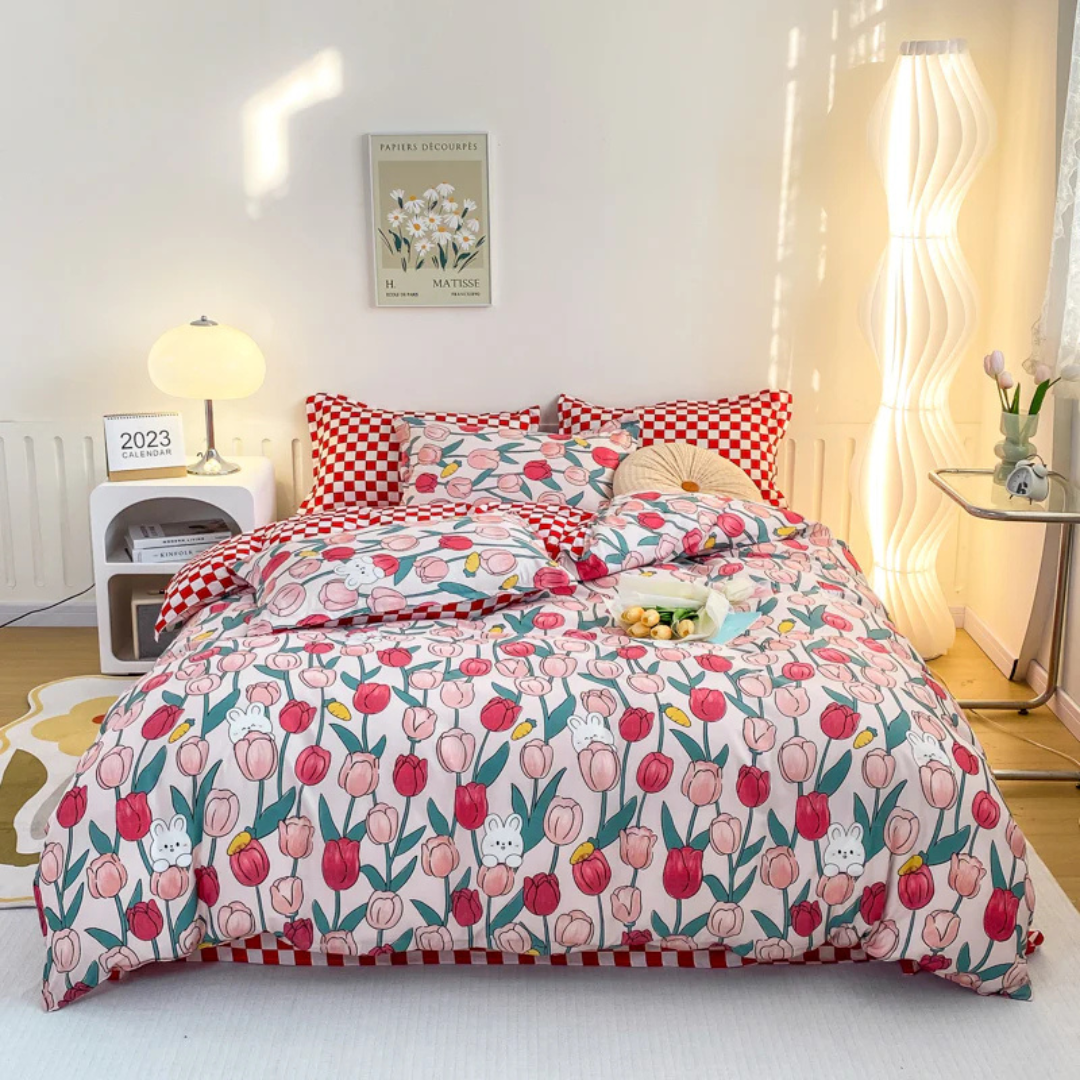 Stylish Abstract Pattern Duvet Cover Set