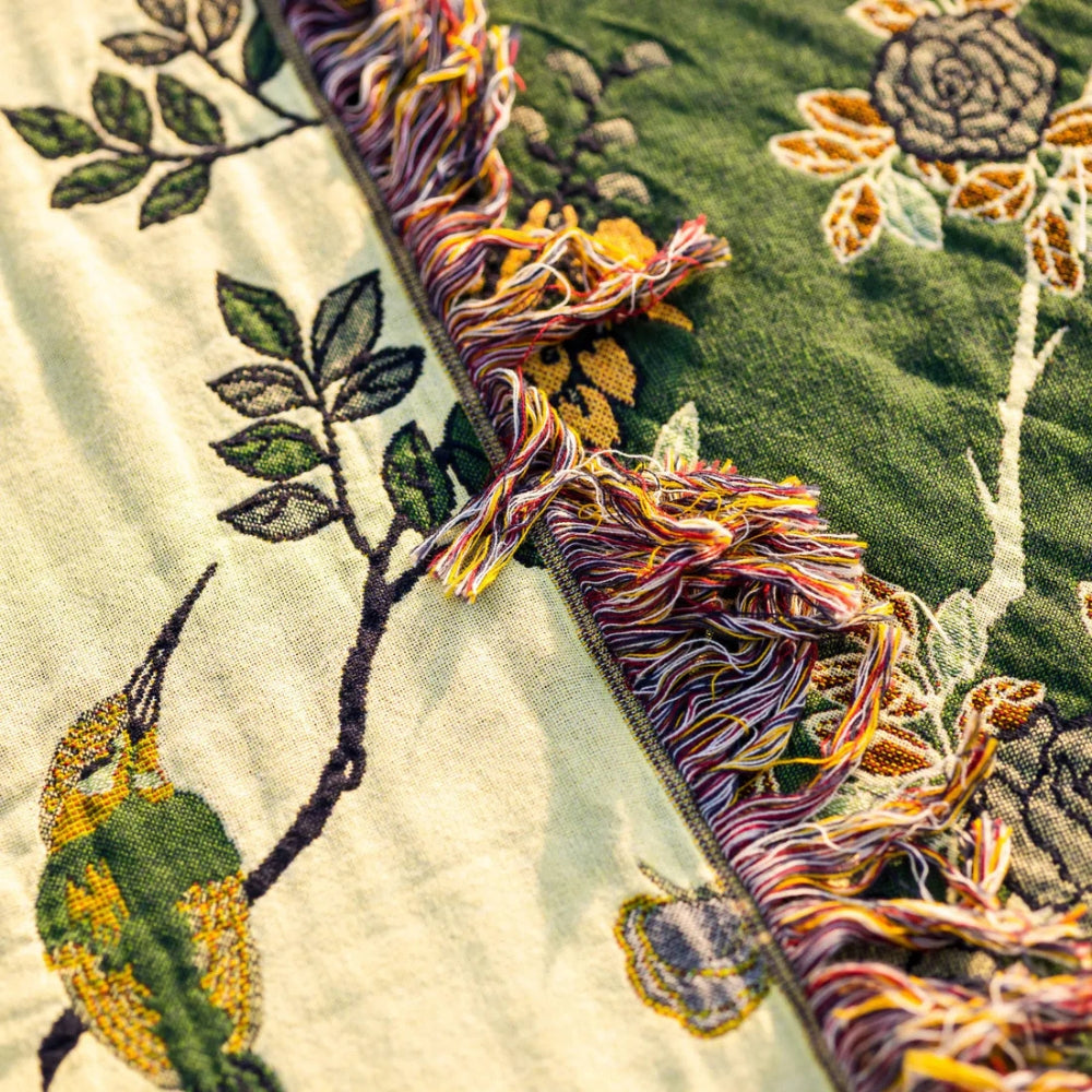 Ornate Jacquard Cotton Blanket with Tasseled Edges