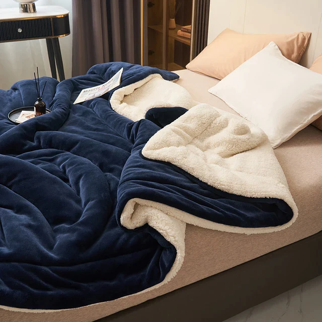 Reversible Two-Tone Flannel Fleece Blanket