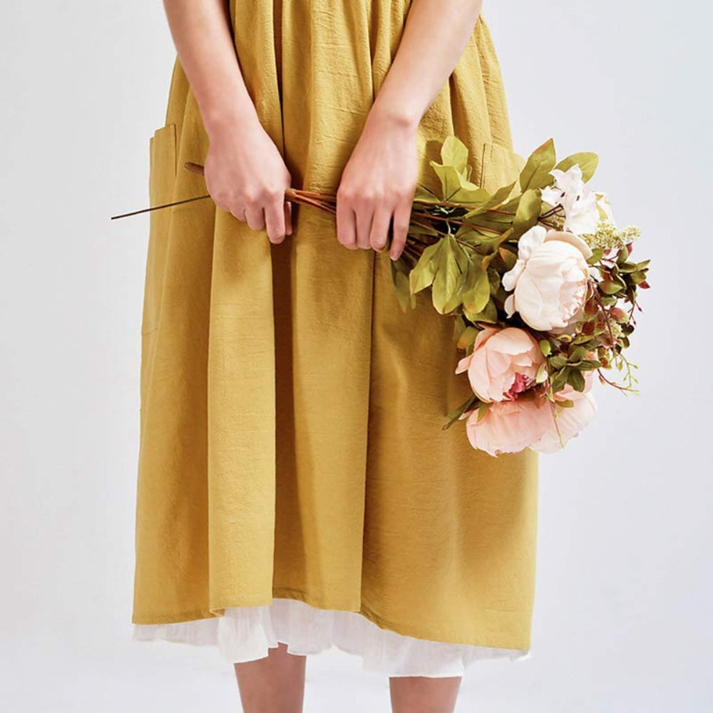 Cross-Back Cotton Apron with Pockets
