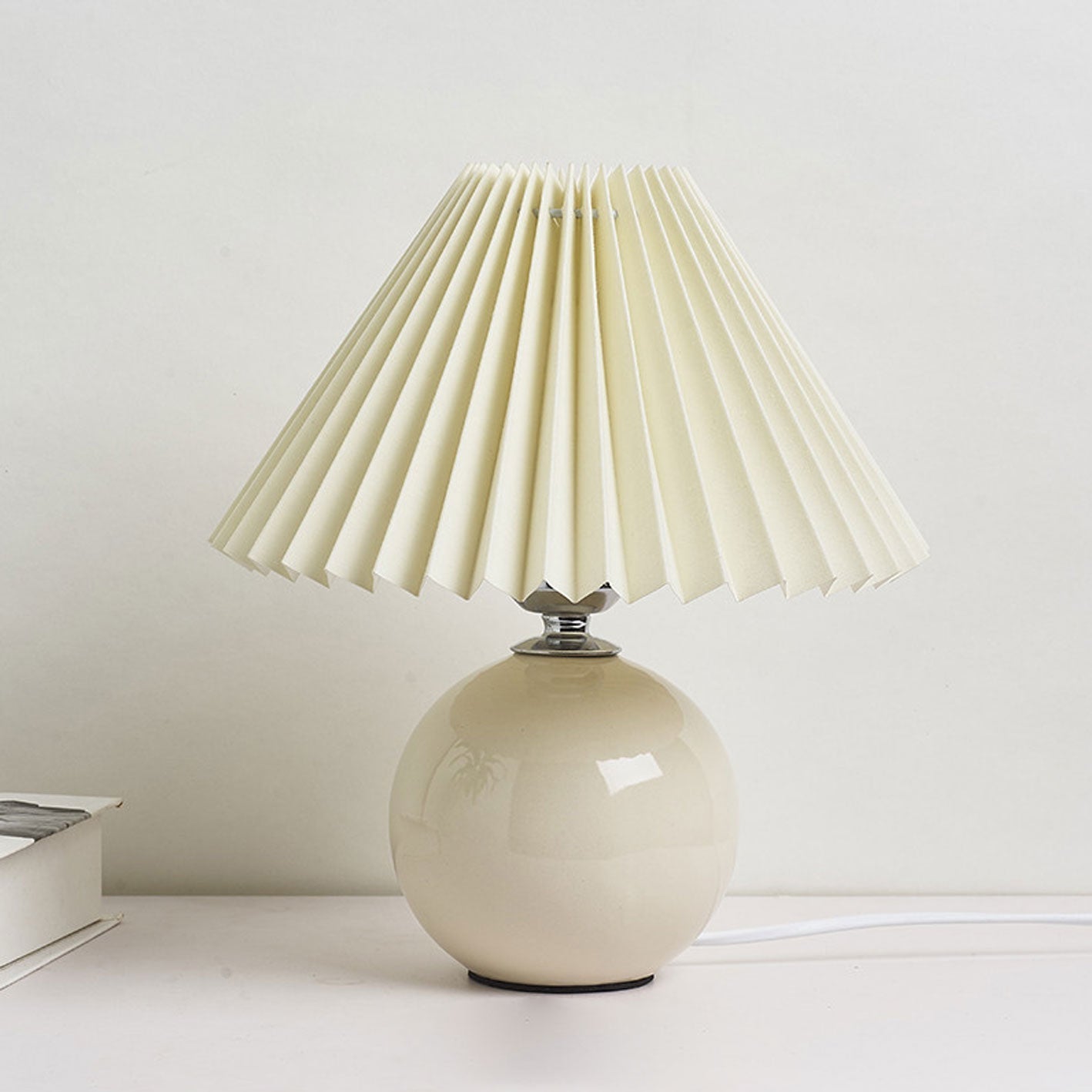 Ceramic Pleated Modern Table Lamp in Multiple Colors