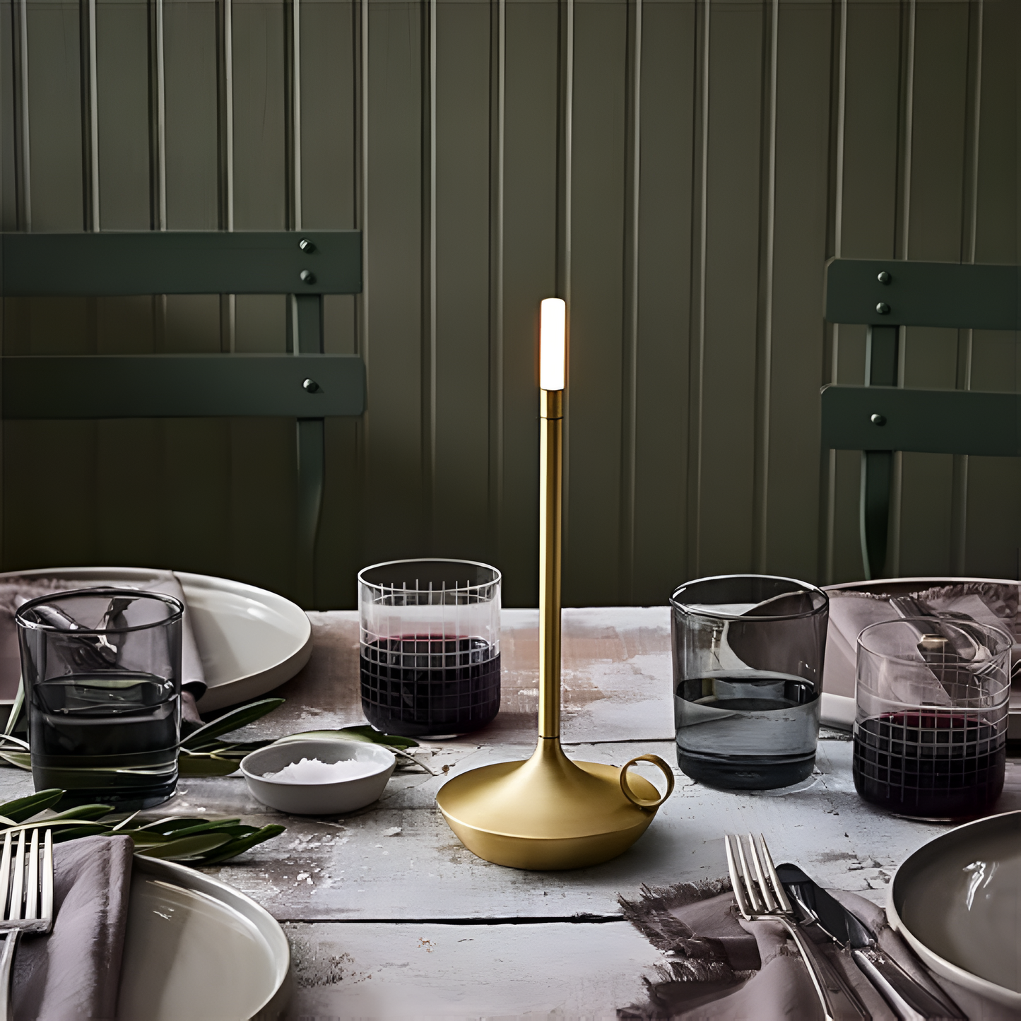 Rechargeable Minimalist Aluminum Table Lamp