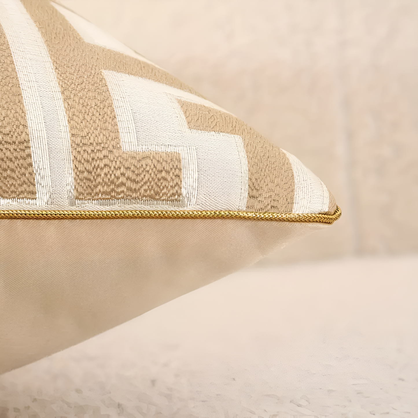 Geometric Jacquard Chenille Velvet Cushion Cover