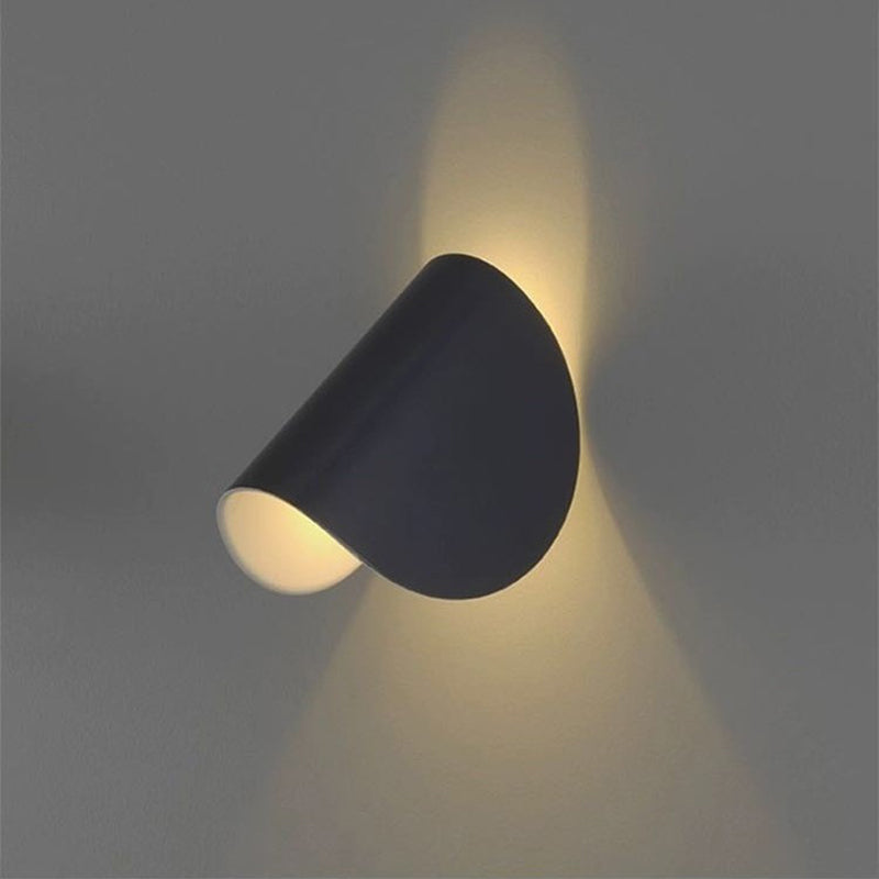 Geometric LED Wall Light in Metal - 4 Color Options