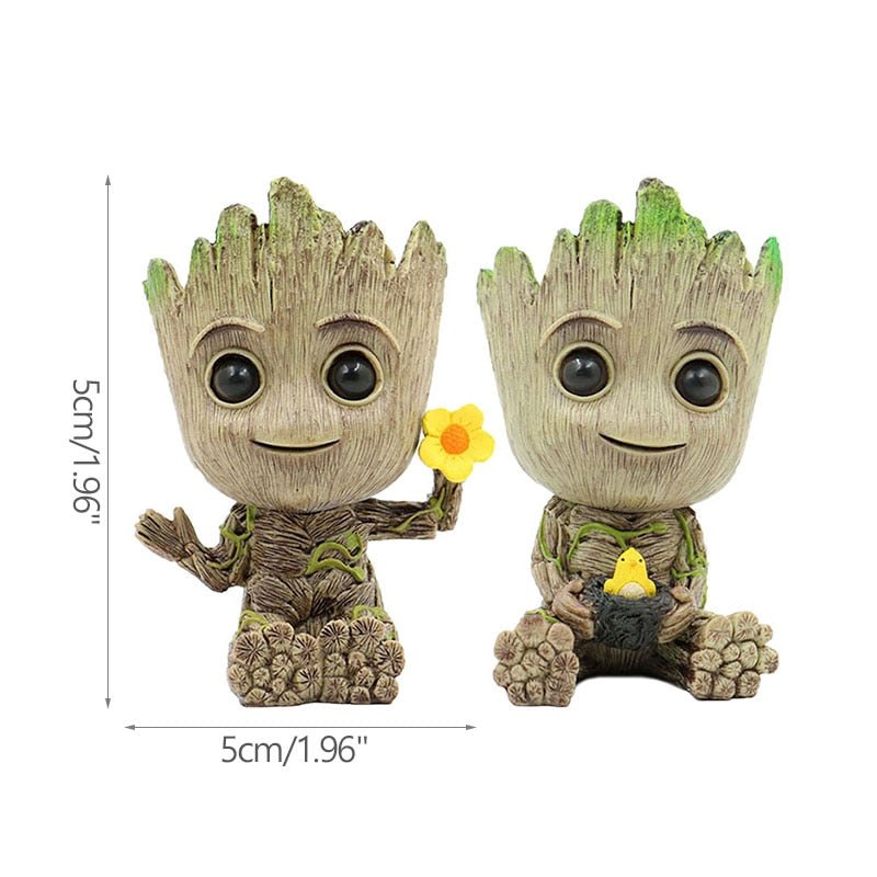 Miniature Groot Figure - Playful Resin Office Decoration
