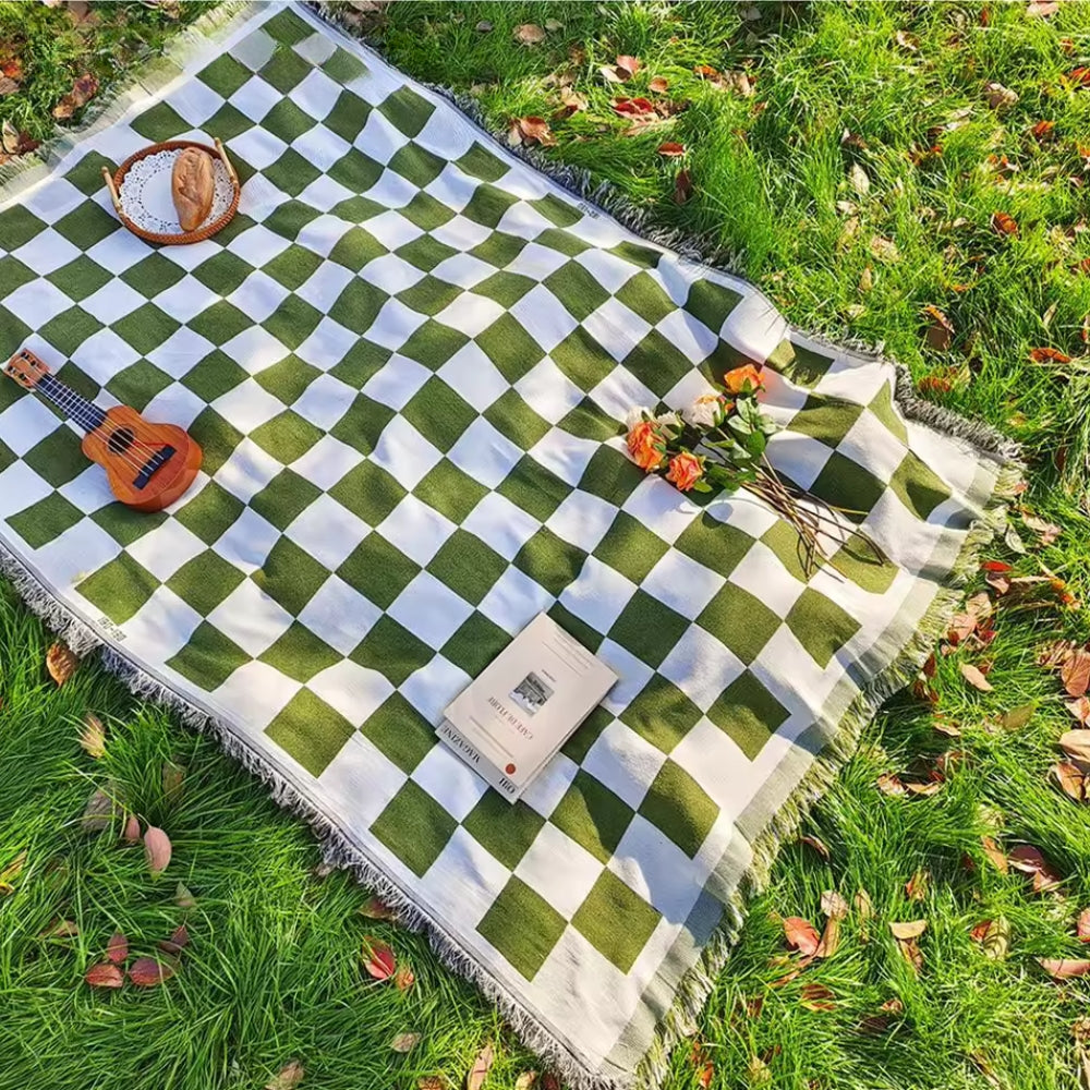 All-Season Checkered Picnic Blanket with Fringe Edges