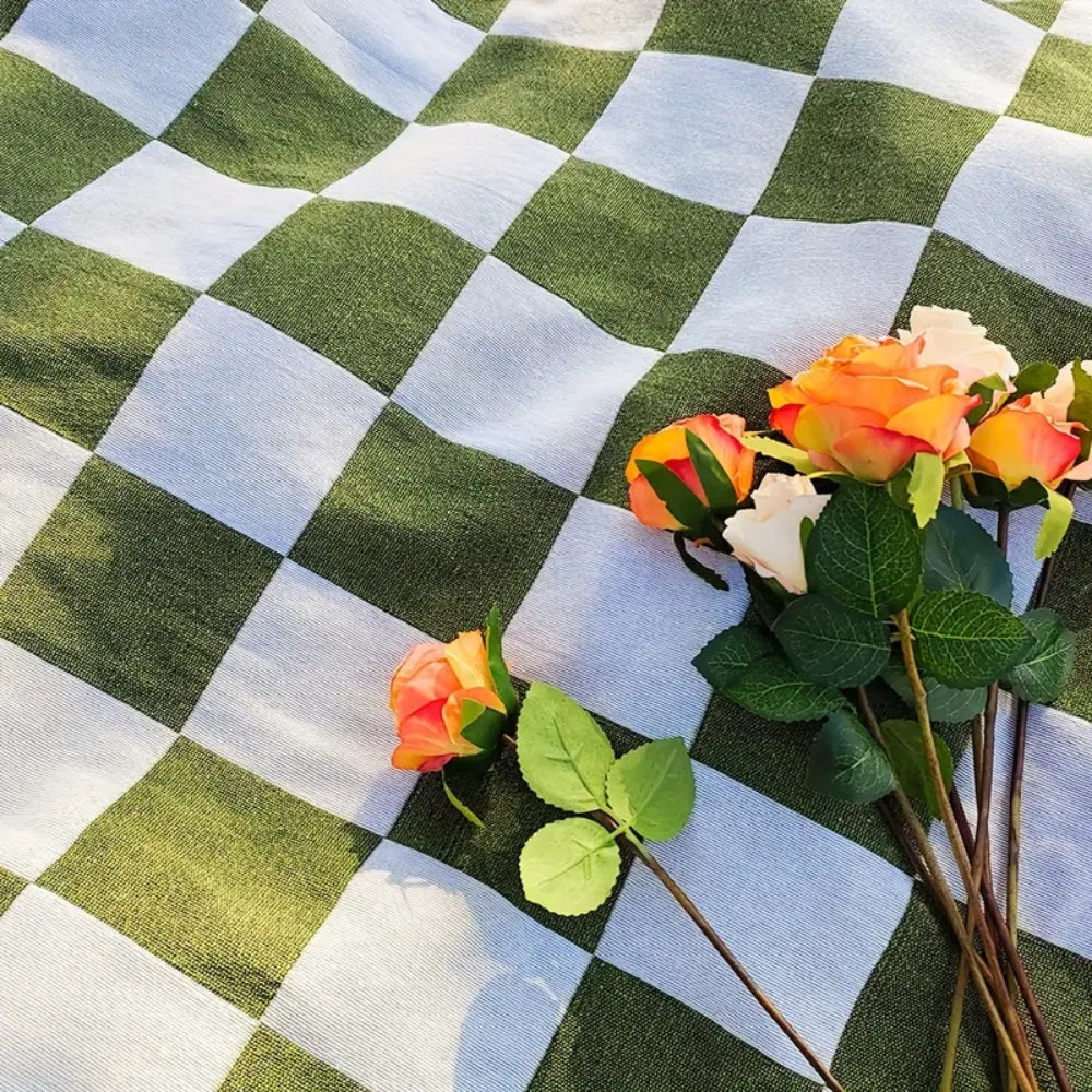 All-Season Checkered Picnic Blanket with Fringe Edges