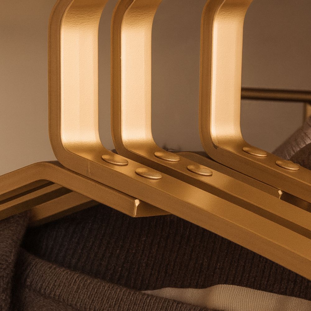 Slimline Aluminum Alloy Clothes Hangers with Anti-Slip Design