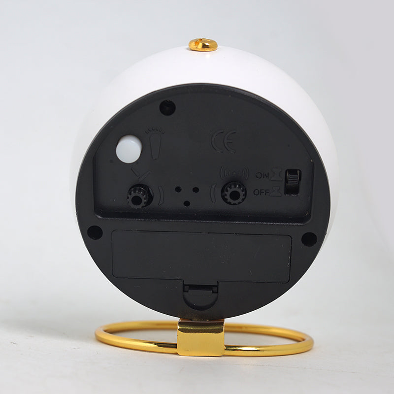 Minimalist Round Desk Clock with Vintage Charm