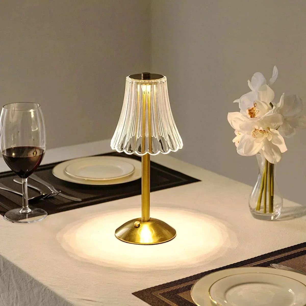 Rechargeable LED Table Lamp with Dimming Function and Color Temperature Options