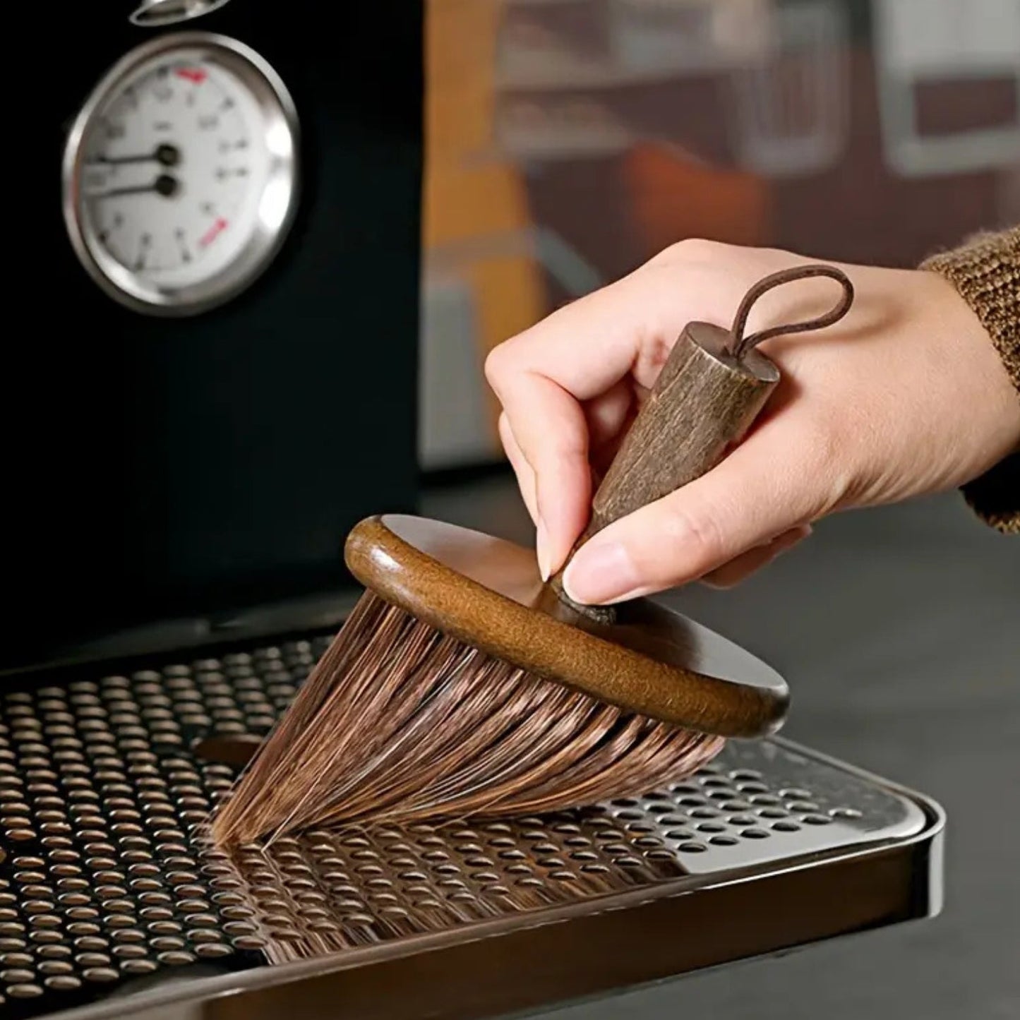 Wooden Coffee Cleaning Brush with Ergonomic Beech Handle