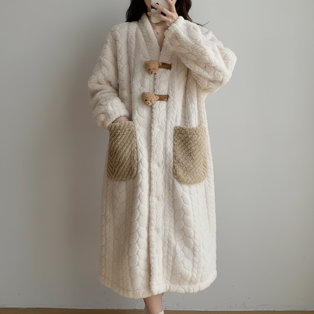 Hooded Long Sleeve Women's Winter Bathrobe with Pockets