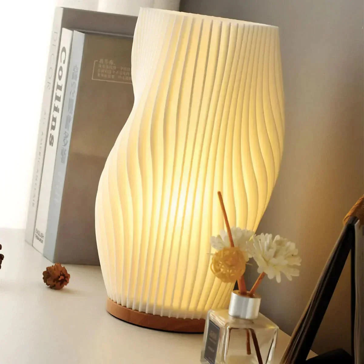 Dimmable USB Table Lamp with Wave Shade