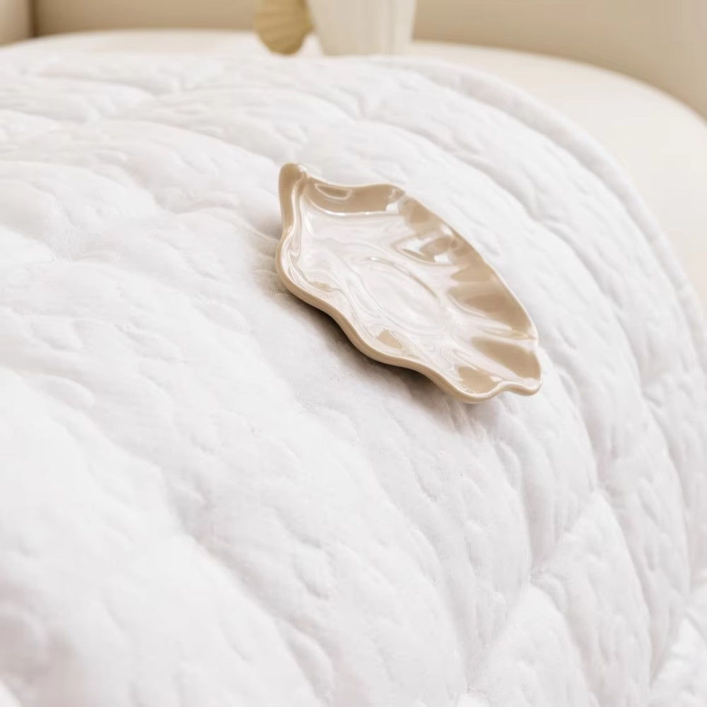 Bohemian Quilted Non-Slip Sofa Cover
