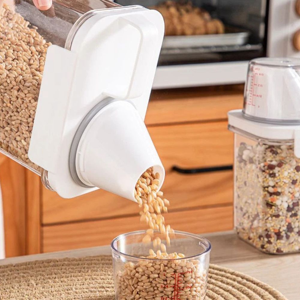 Clear Stackable Cereal and Grain Storage Container