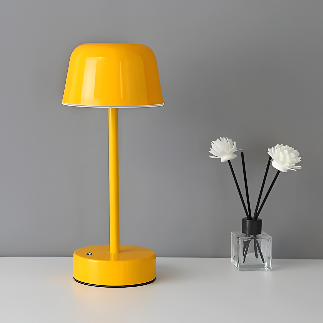 Wireless Retro LED Table Lamp with Adjustable Colors