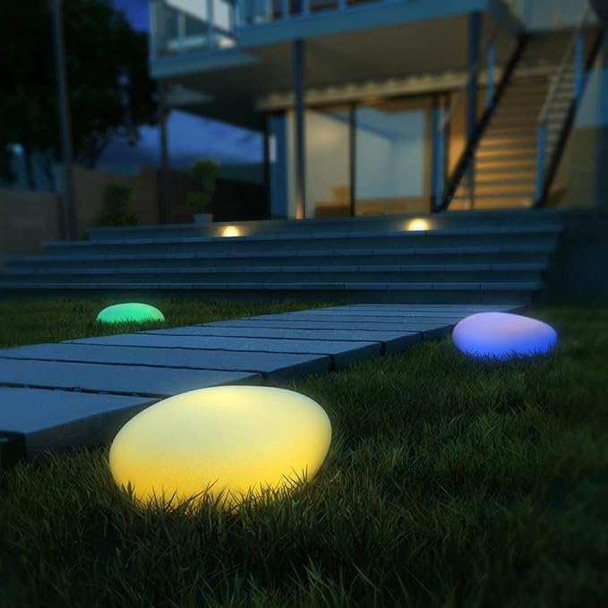 Solar Cobblestone Garden Light with Remote Control