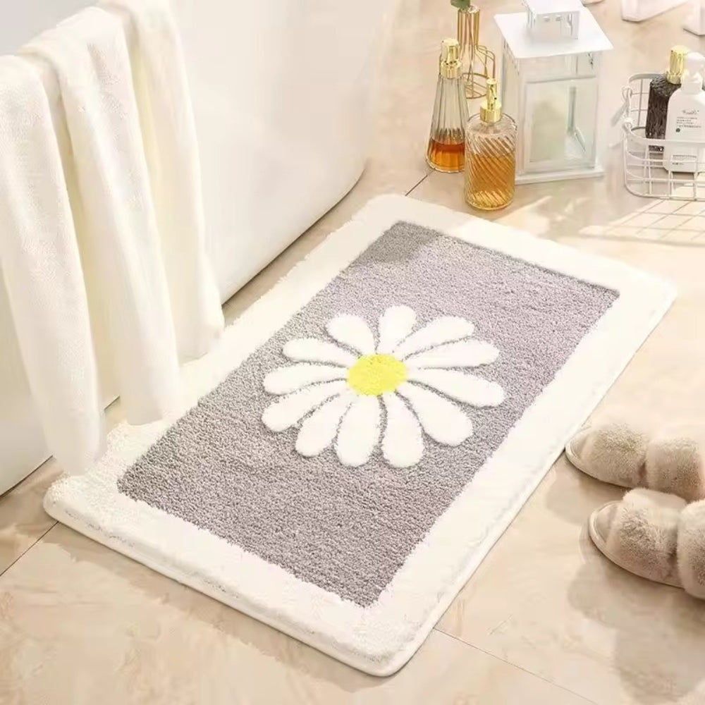 Plush Daisy Floral Bath Mat with Non-Slip Backing
