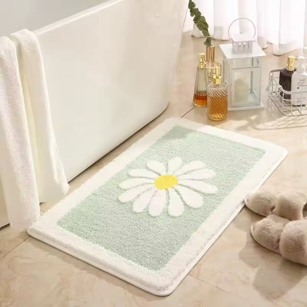 Plush Daisy Floral Bath Mat with Non-Slip Backing