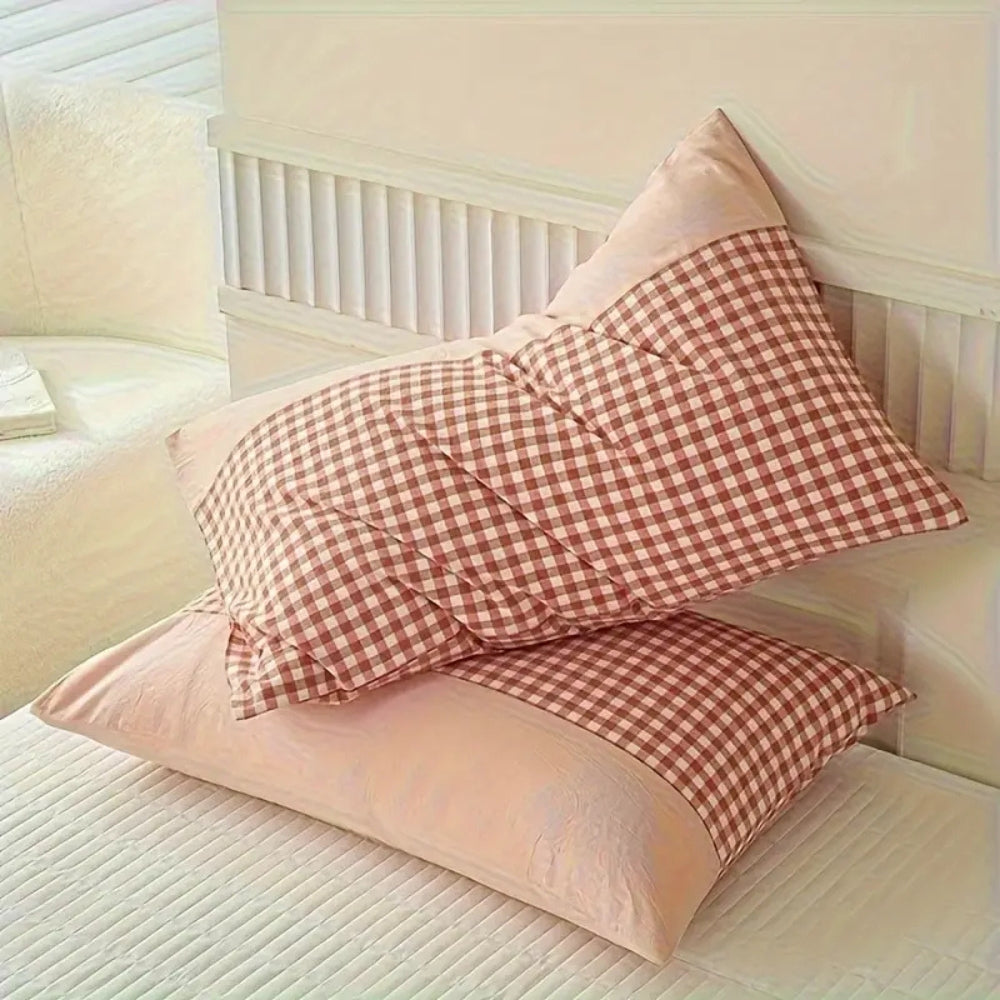 Classic Gingham Microfiber Pillow Case with Envelope Closure