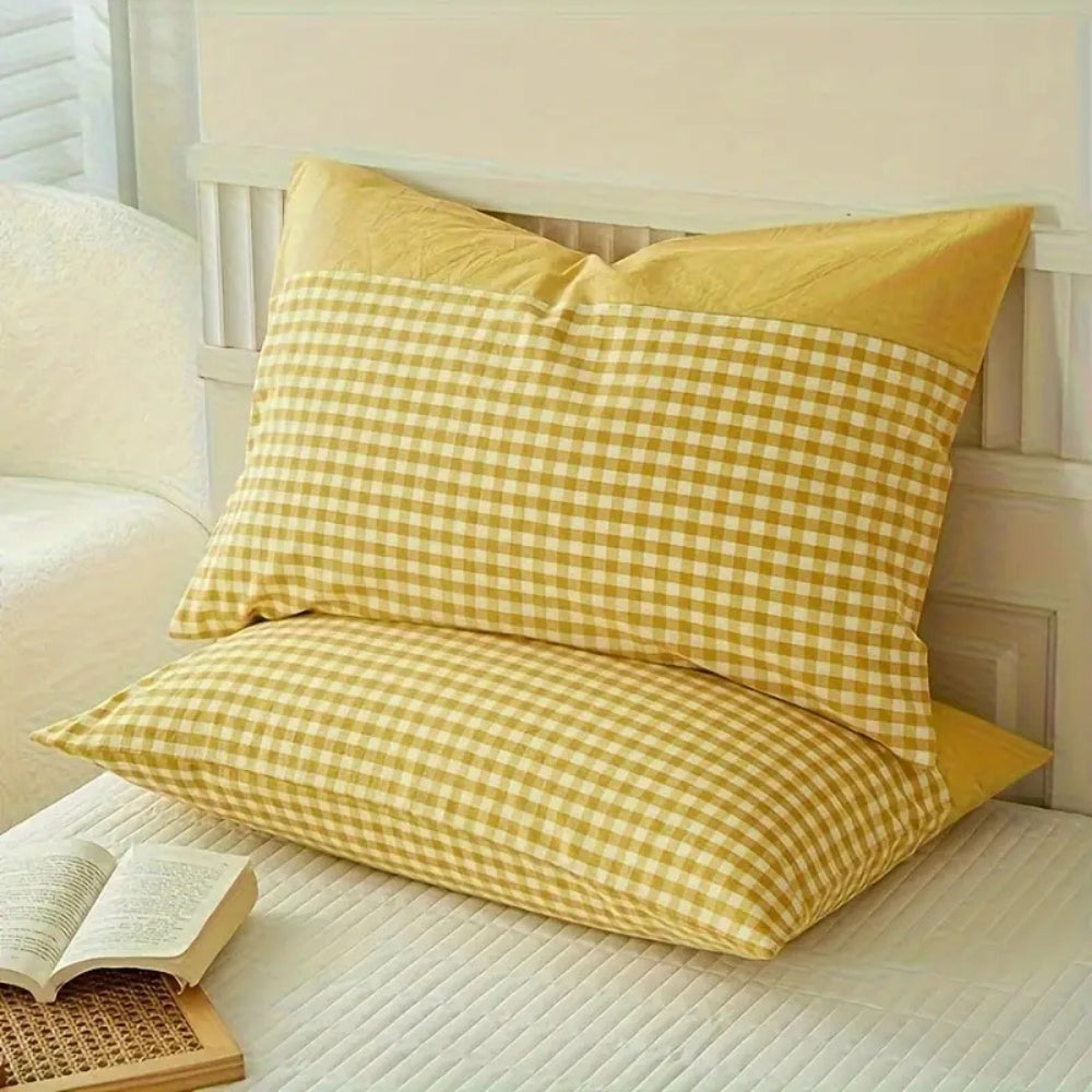 Queen Classic Gingham Microfiber Pillow Case
