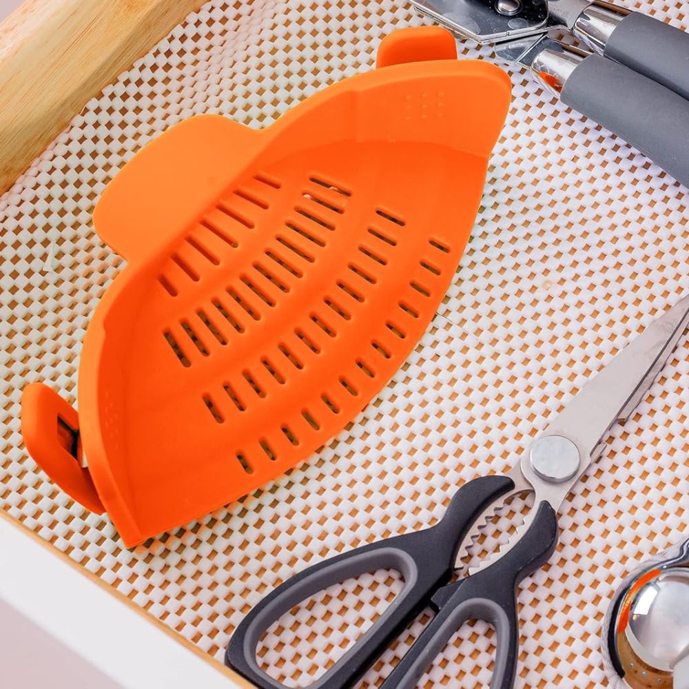 Clip-On Silicone Kitchen Strainer for Effortless Draining