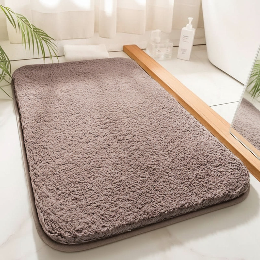 Ultra Soft Microfiber Bath Mat with Non-Slip Backing