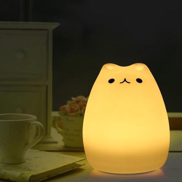 Color Changing Cat Night Light - Soft Silicone Mood Lamp