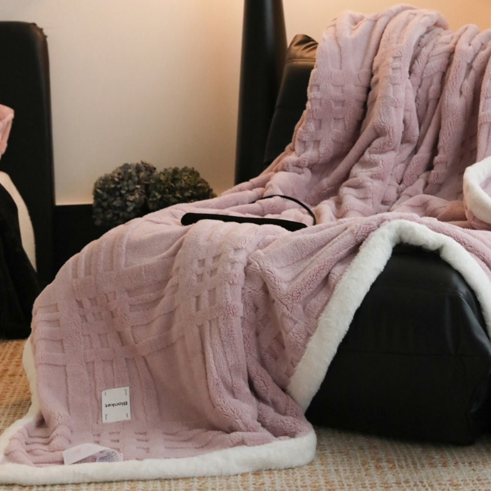 Three-Dimensional Jacquard Fluffy Winter Blanket