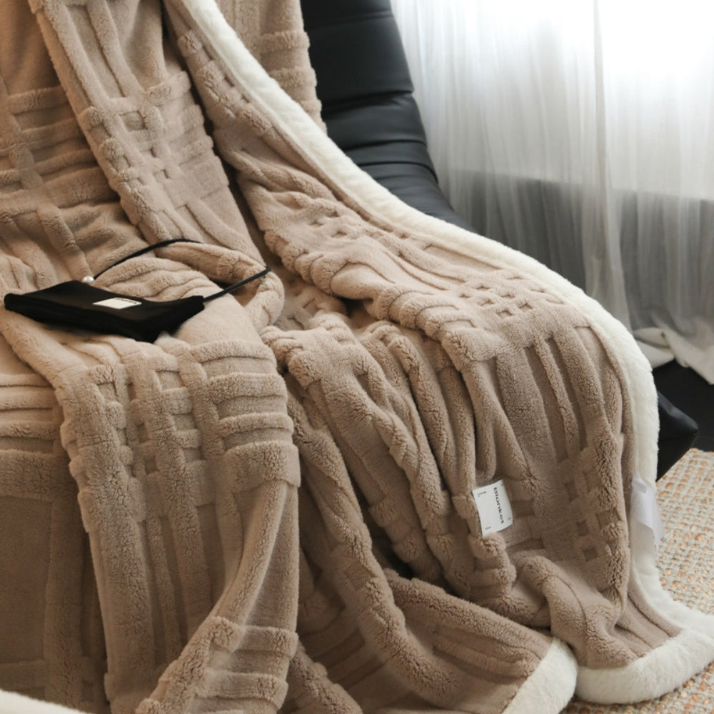 Three-Dimensional Jacquard Fluffy Winter Blanket