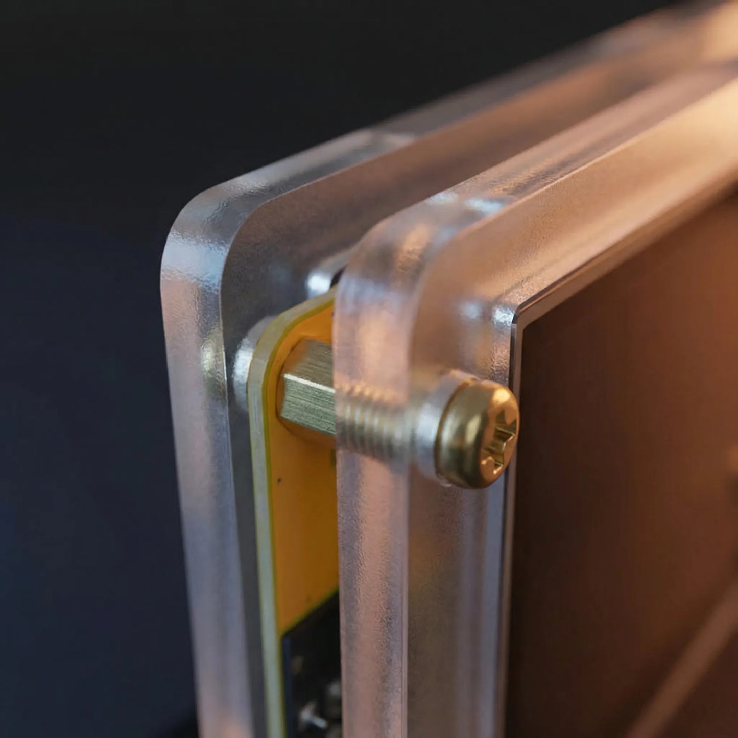 Compact Bitcoin Mining Unit with 2.8-Inch Display for Solo Mining