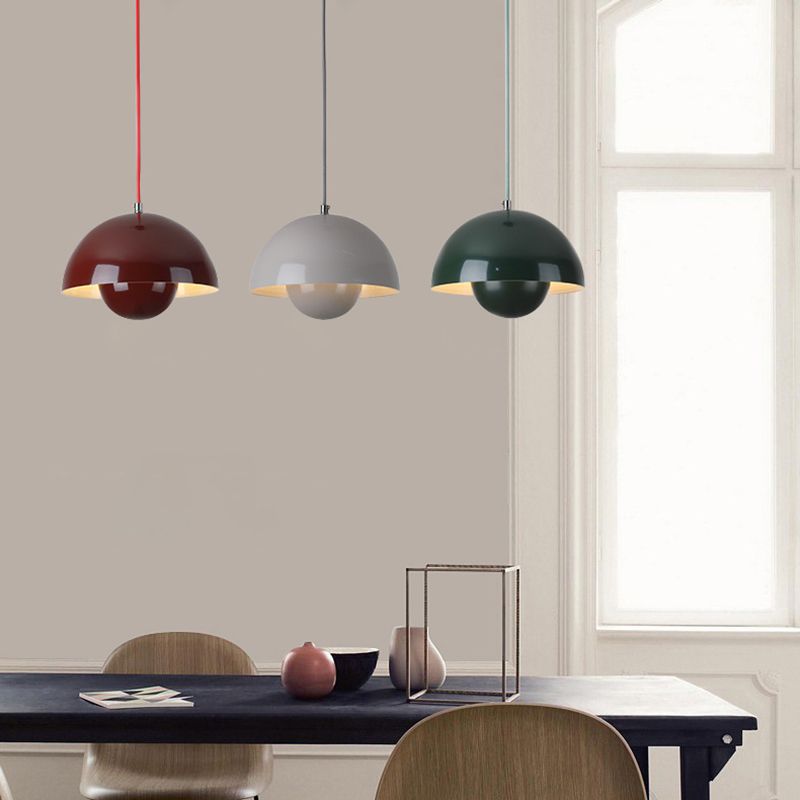 Flower LED Pendant Lamp - Modern Floral Design, Eco-Friendly Lighting
