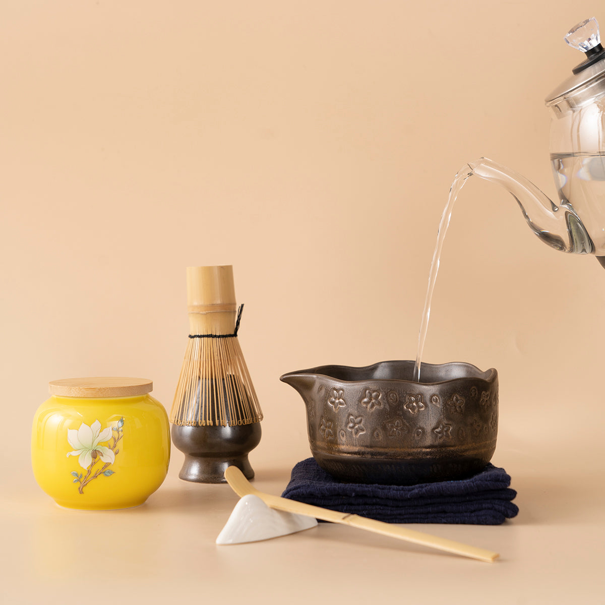Japanese Flower Matcha Tea Set with Coarse Pottery and Bamboo Whisk