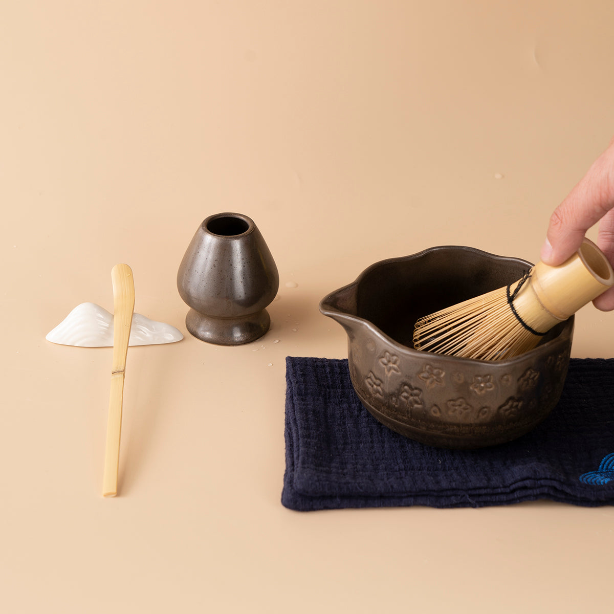 Japanese Flower Matcha Tea Set with Coarse Pottery and Bamboo Whisk