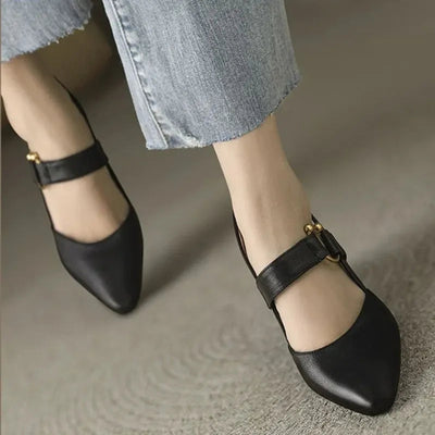 Sabryn - Chic Modern Sandals