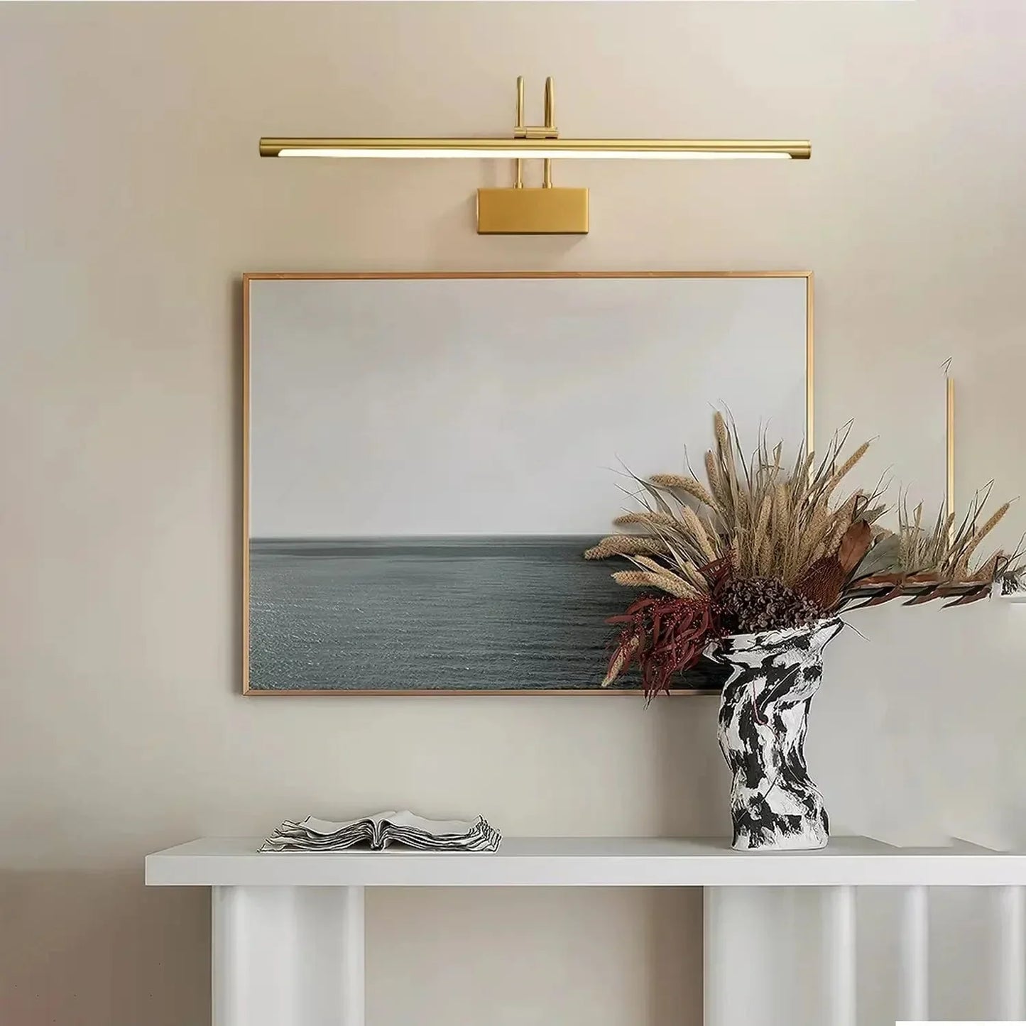 Gold Minimalist Picture Light for Art and Mirrors